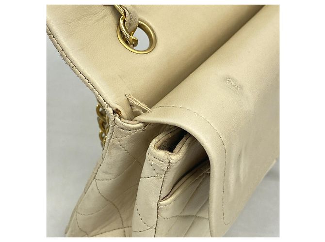 Borsa a tracolla Chanel Matelassé Beige - vista 7
