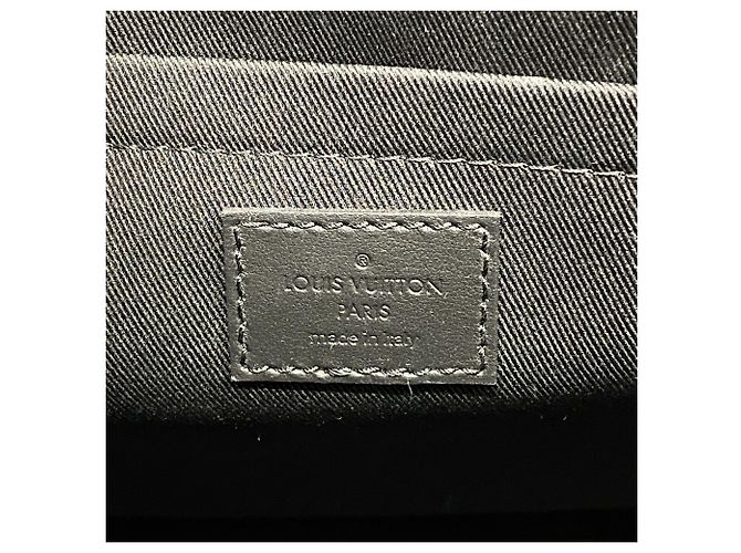 Louis Vuitton Taurillon Sac Plat 24H Tote Bag Nero - vista 5