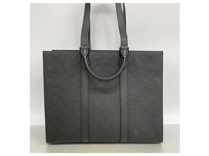 Louis Vuitton Taurillon Sac Plat 24H Tote Bag Nero - vista 7