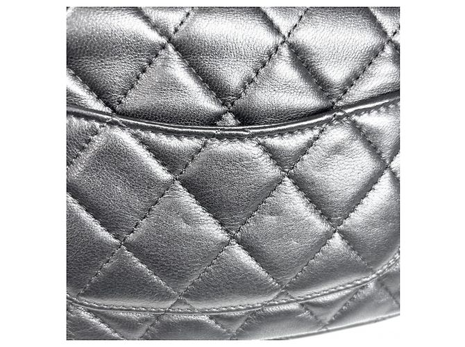 Borsa a tracolla Chanel Matelassé in pelle nera Nero - vista 7