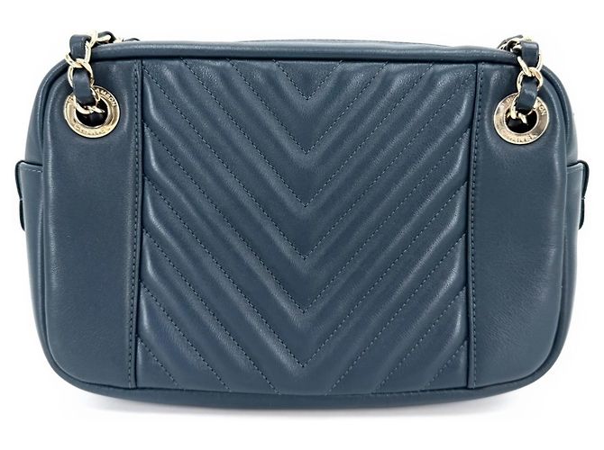 Borsa Chanel in pelle blu navy - vista 2