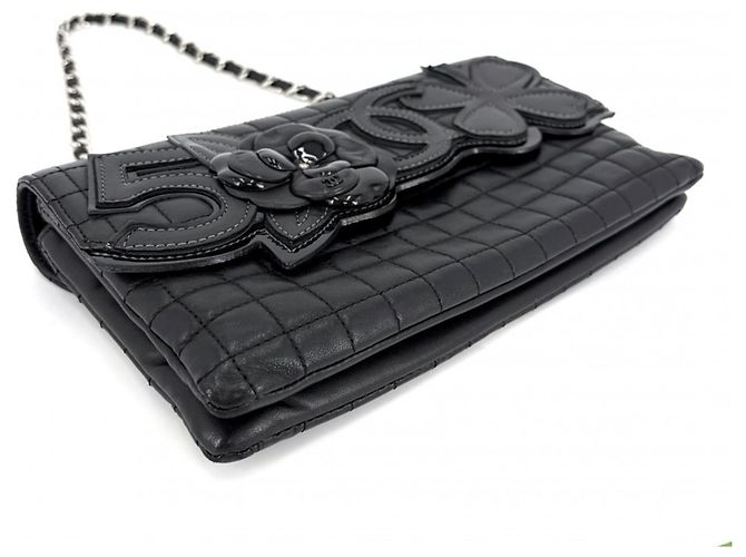 Timeless Borsa a tracolla Chanel Chocolate Bar in pelle di agnello nera Nero - vista 3
