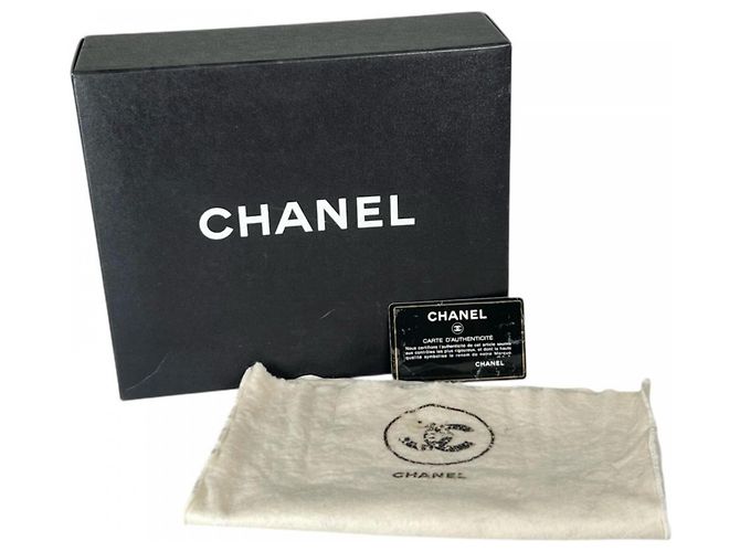 Timeless Borsa a tracolla Chanel Matelassé Nero - vista 14