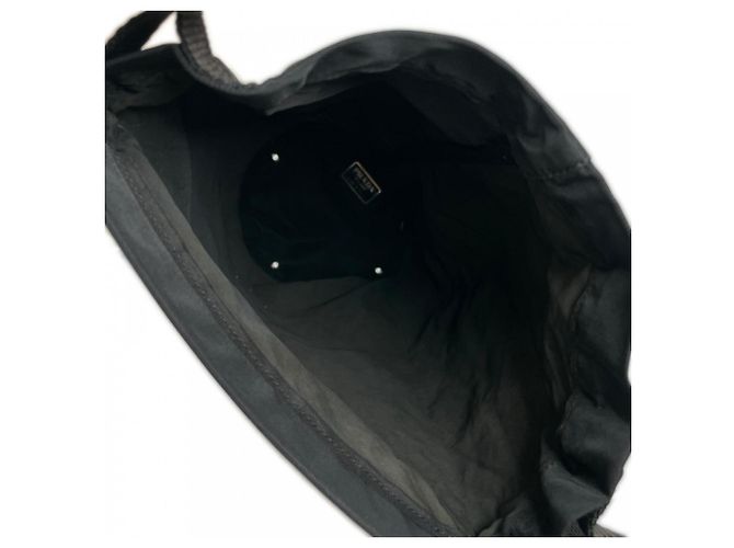 Borsa a tracolla Prada in nylon Nero - vista 7