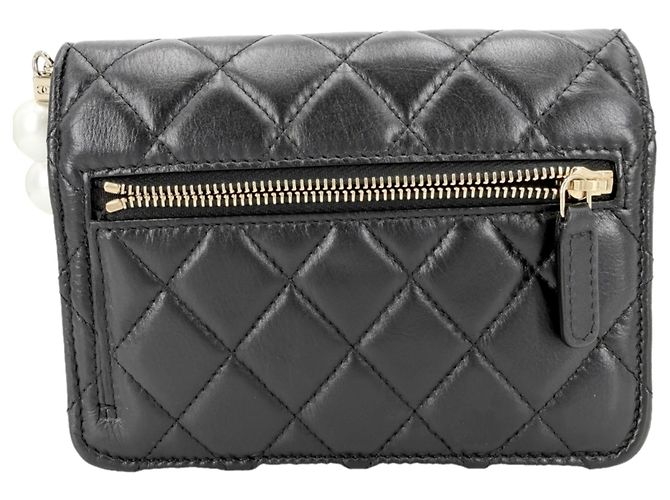 Timeless Borsa a tracolla Chanel Matelassé in pelle nera Nero - vista 2