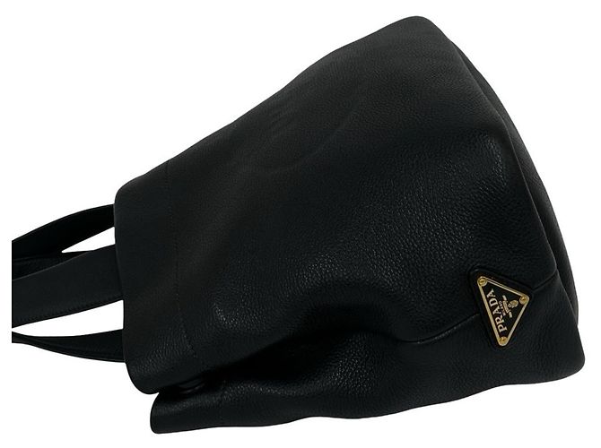 Prada Mini Tote Bag aus schwarzem Leder - Ansicht 5