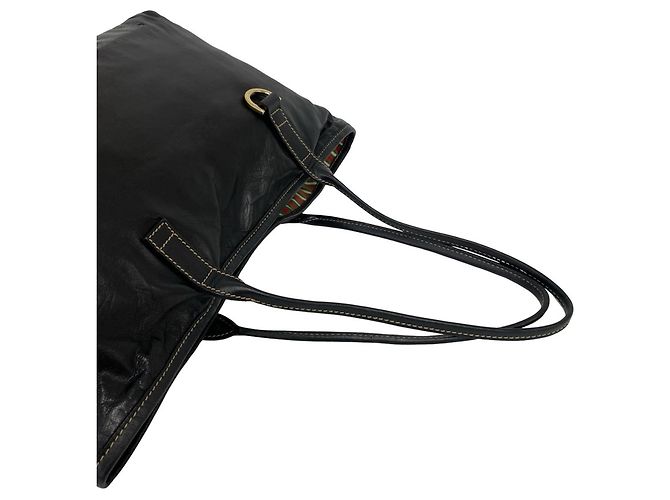 GUCCI New Brit Semi-Schultertasche aus Leder mit GG-Logo-Hardware Schwarz - Ansicht 4