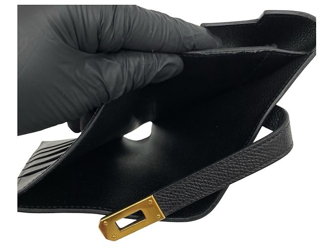 Hermès Hermes Kelly Wallet Medium aus schwarzem Epsom-Leder - Ansicht 8