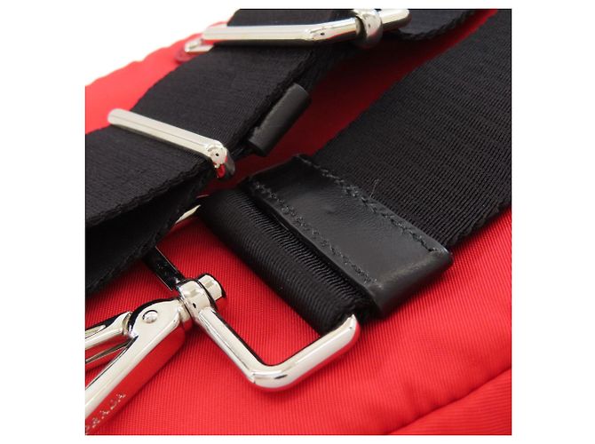 Borsa a mano 2-Way Prada Tessuto Cargo Rosso - vista 11