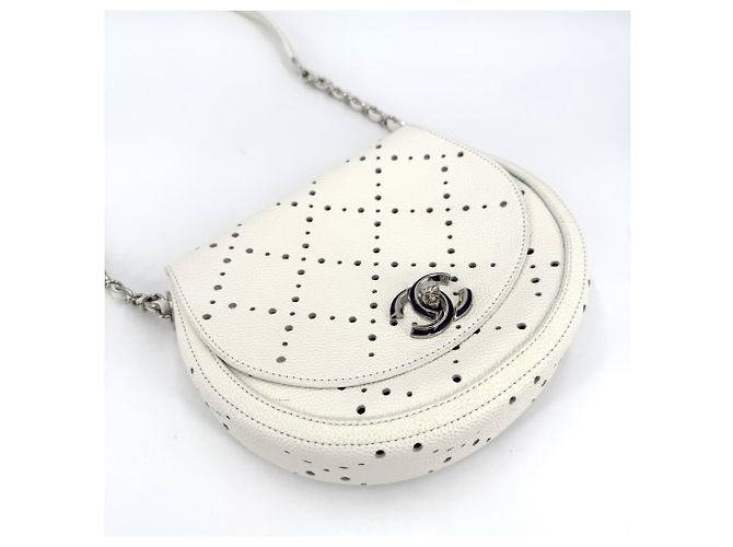 Borsa a tracolla traforata da donna Chanel Marrone Bianco - vista 3