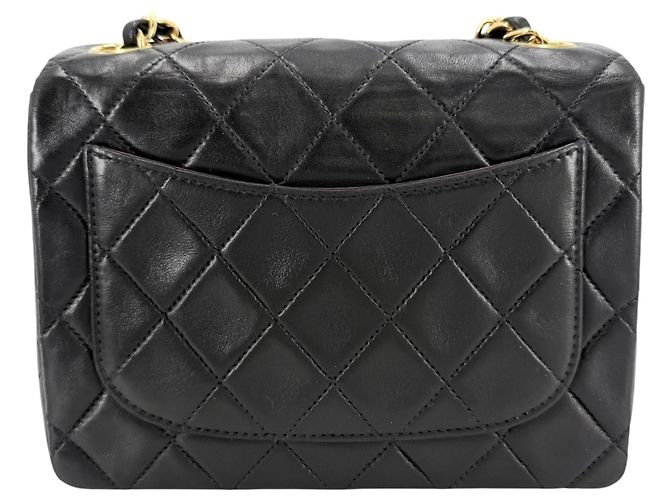 Borsa a tracolla Chanel Mini Matelassé Nero Bianco - vista 2