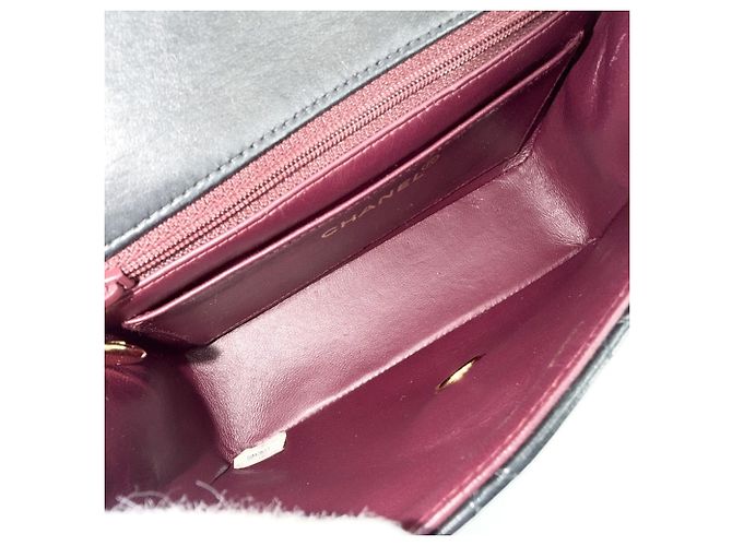 Borsa a tracolla Chanel Mini Matelassé Nero Bianco - vista 4