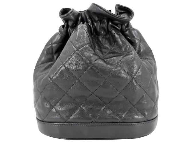 Borsa a tracolla Chanel Black Matelassé Nero - vista 2