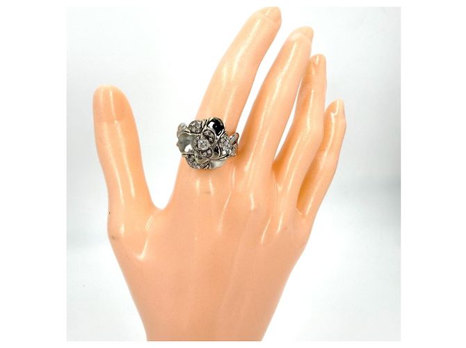 Chanel Camélia Ring aus 18K Weißgold Golden - Ansicht 2