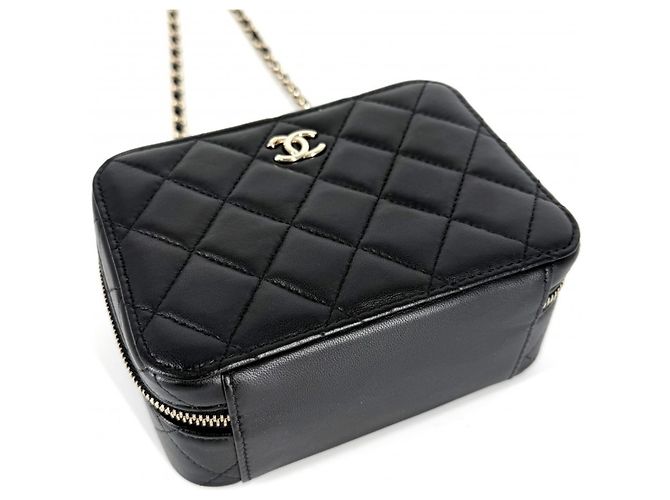 Camera Borsa a tracolla mini Matelassé da donna Chanel Nero - vista 3