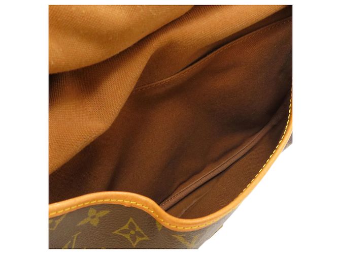 Louis Vuitton M42256 Saumur 30 Shoulder Bag Monogramma - vista 6
