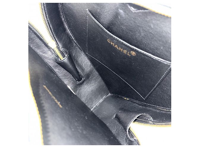 Borsa Vanity Chanel Matelassé a forma di cuore Nero - vista 4