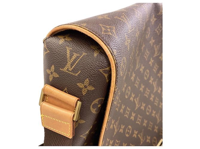 Borsa a tracolla Louis Vuitton M45257 Abesses Monogramma - vista 10