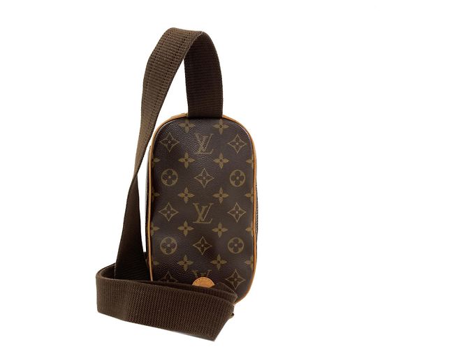 Louis Vuitton Monogram Pochette Gange Body Bag Monogramma - vista 2