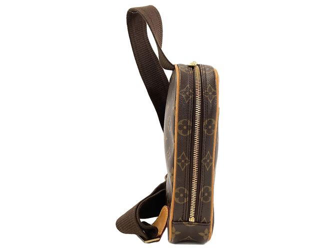 Louis Vuitton Monogram Pochette Gange Body Bag Monogramma - vista 3