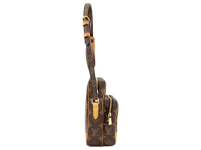 Louis Vuitton M45236 Amazon Shoulder Bag Monogramma - vista 3