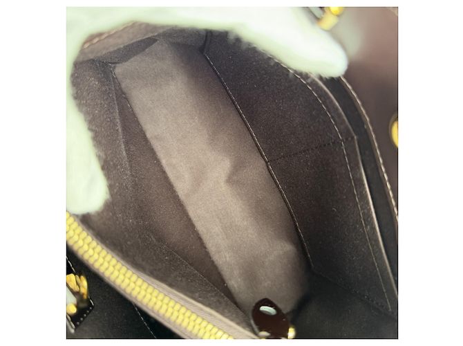 Borsa Louis Vuitton Monogram Vernis Amarante Montaigne BB Bordò - vista 6