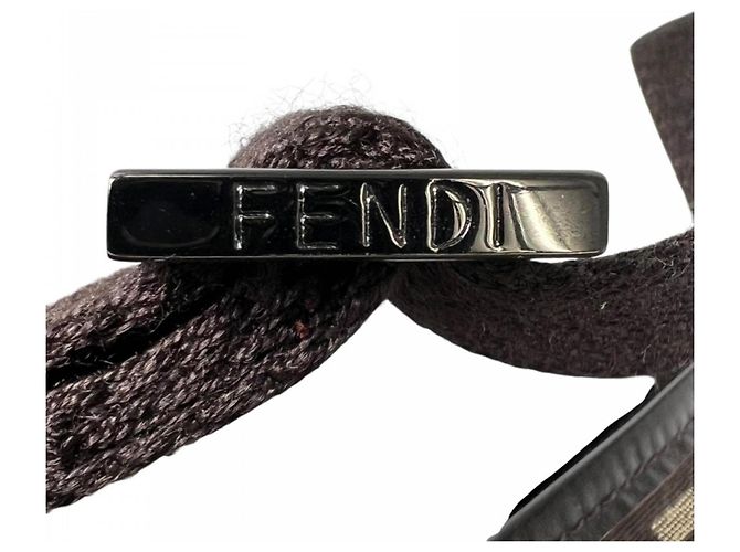 Borsa a tracolla Fendi in tela e pelle marrone - vista 11