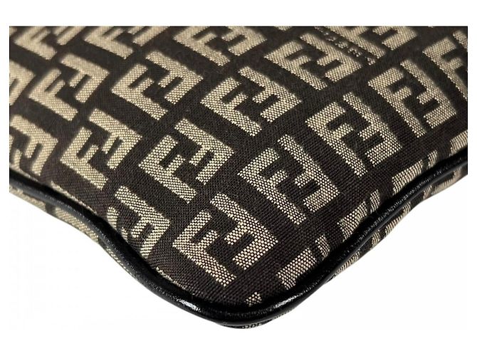 Borsa a tracolla Fendi in tela e pelle marrone - vista 9