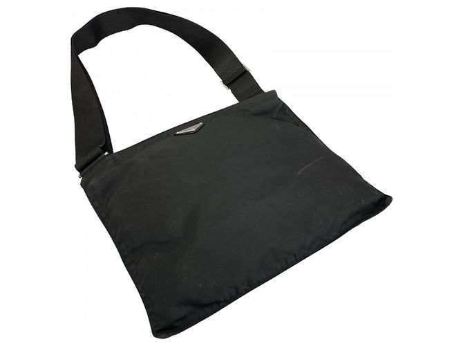 Borsa a tracolla Prada in nylon nero - vista 3