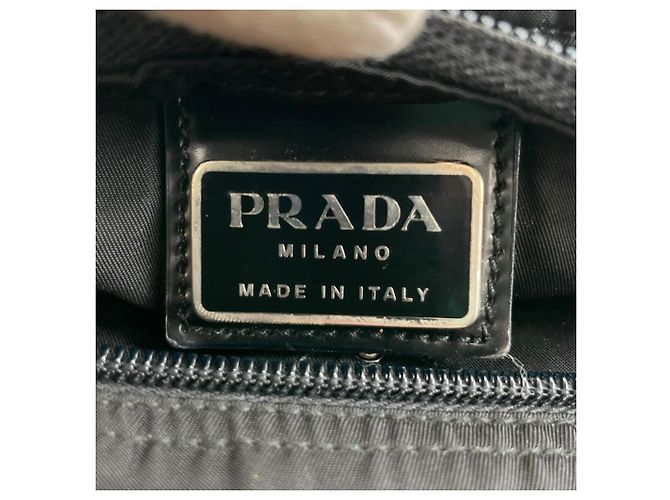 Borsa a tracolla Prada in nylon nero - vista 6