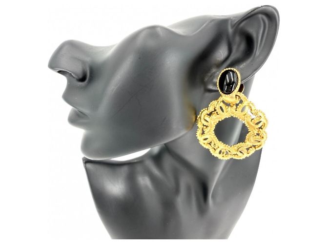 Orecchini a clip vintage Chanel Nero D'oro - vista 2
