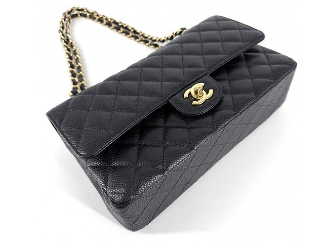 Borsa a tracolla Chanel Matelassé 25 Nero - vista 3