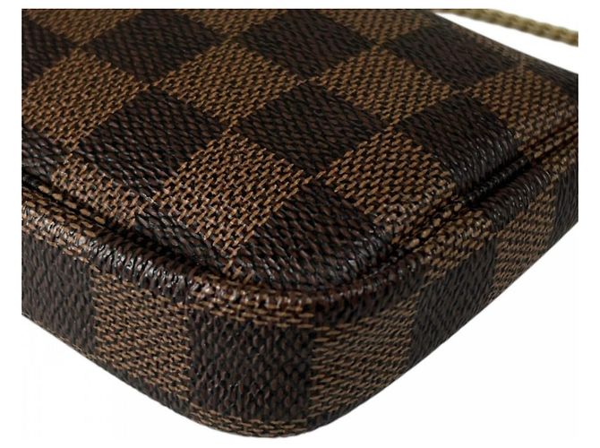 Pouch Louis Vuitton Damier Canvas Marrone - vista 7