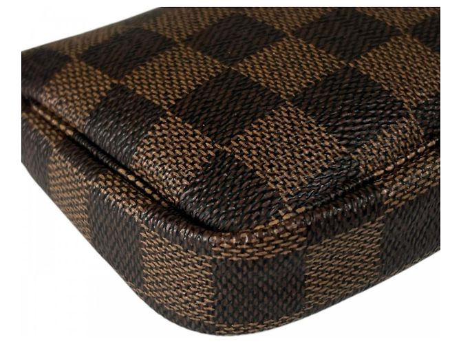 Pouch Louis Vuitton Damier Canvas Marrone - vista 8