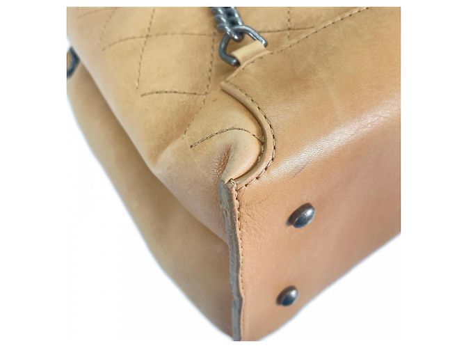 Borsa a mano Chanel in pelle beige - vista 13