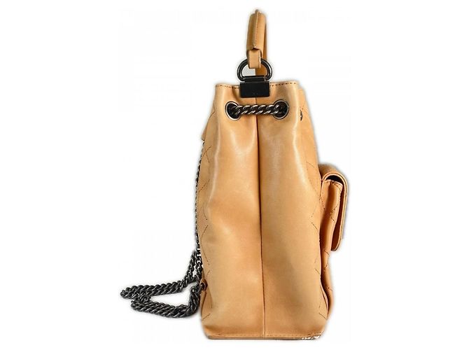 Borsa a mano Chanel in pelle beige - vista 3