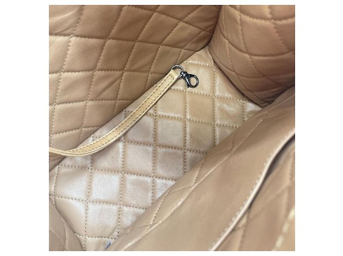 Borsa a mano Chanel in pelle beige - vista 5