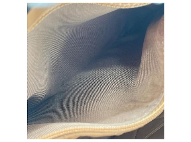 Borsa a mano Chanel in pelle beige - vista 8