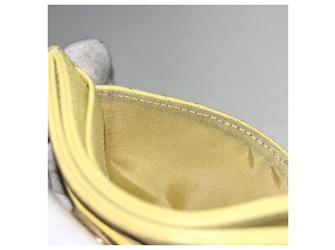 Tarjetero Chanel de piel de becerro granulada amarilla Amarillo - vista 7