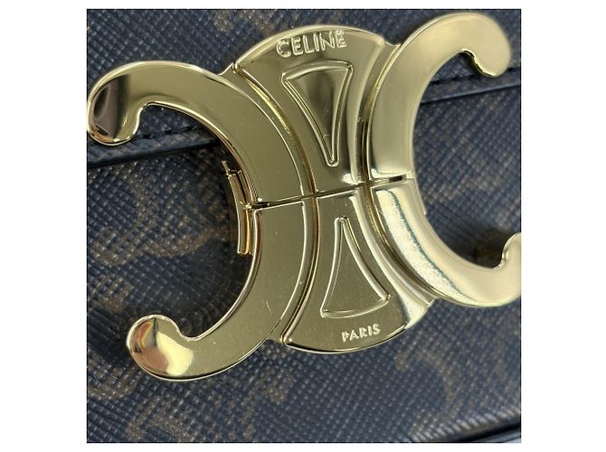 Céline Borsa a spalla Mini Claude Triomphe Celine Marrone - vista 8