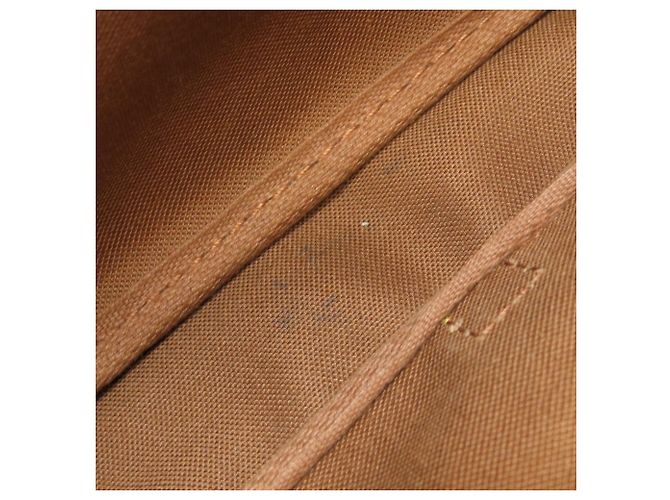 Louis Vuitton M42256 Saumur 30 Shoulder Bag Monogramma - vista 9