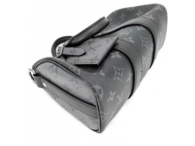 Louis Vuitton Men's Monogram Eclipse Keepall Bandoulière 25 Nero - vista 3