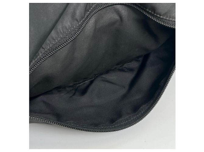 Borsa a tracolla Prada in nylon nero - vista 10