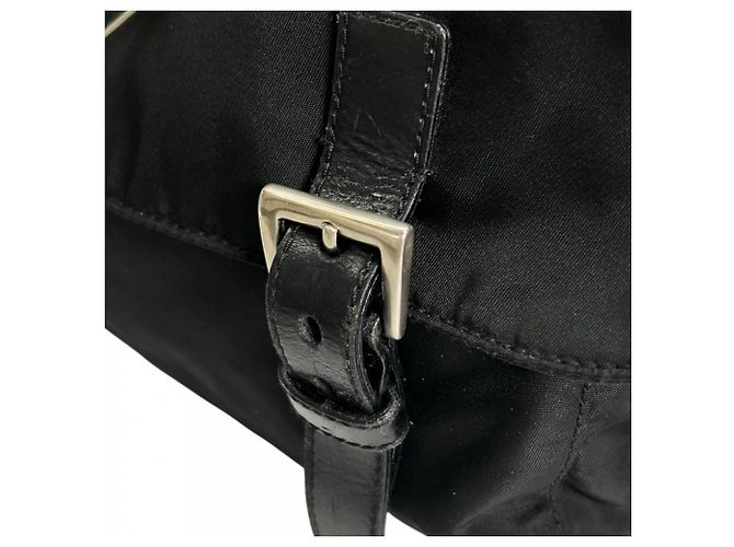 Borsa a tracolla Prada in nylon nero - vista 15
