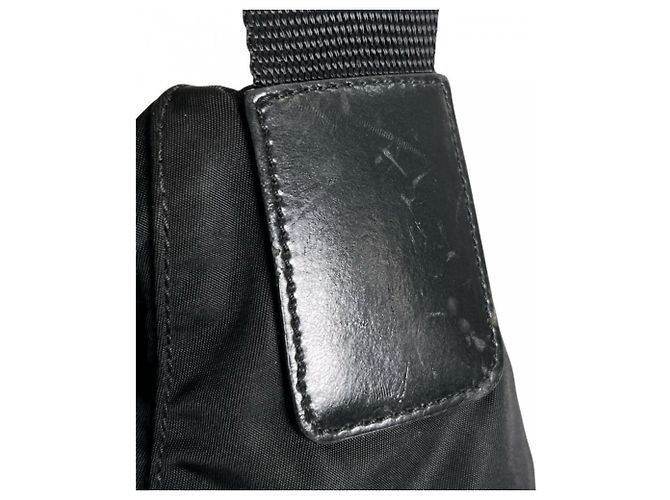 Borsa a tracolla Prada in nylon nero - vista 18