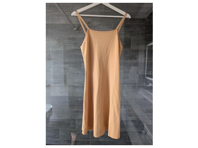 Sandro Beiges Strick-Maxikleid aus Pointelle Golden - Ansicht 5