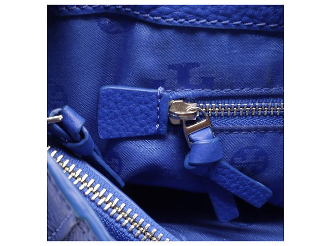 Borsa Tote Britten piccola con catena Tory Burch in pelle blu - vista 9