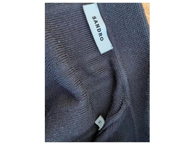 Sandro Astree langes schwarzes Strickkleid mit Fransen - Ansicht 6