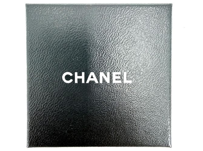 Spilla Chanel Gold Matelassé D'oro - vista 6
