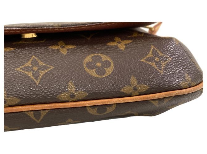 Louis Vuitton M51257 Musette Tango Short Shoulder Bag Monogramma - vista 13